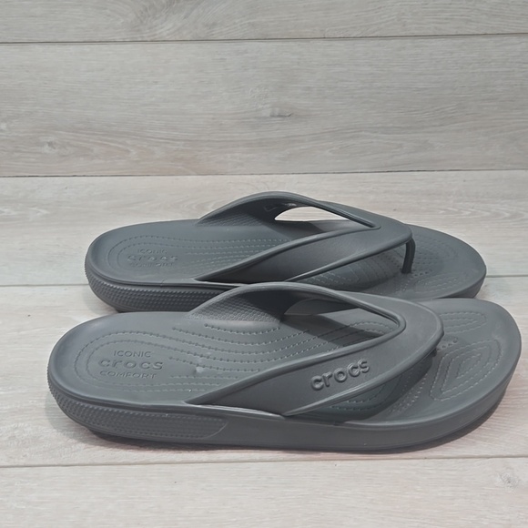 CROCS Mens Charcoal Flip Flops Thong Sandals Shoes Sz 10 main image 4